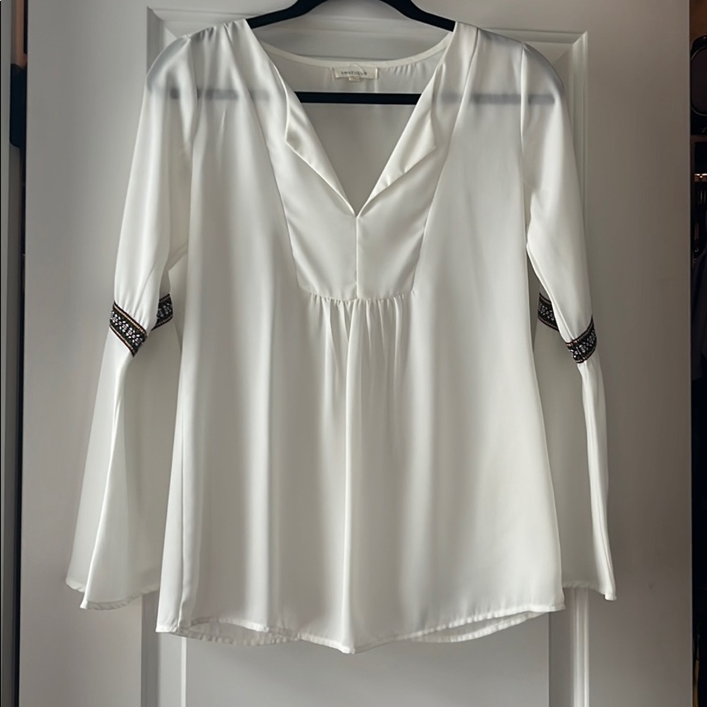 White bell sleeve tunic